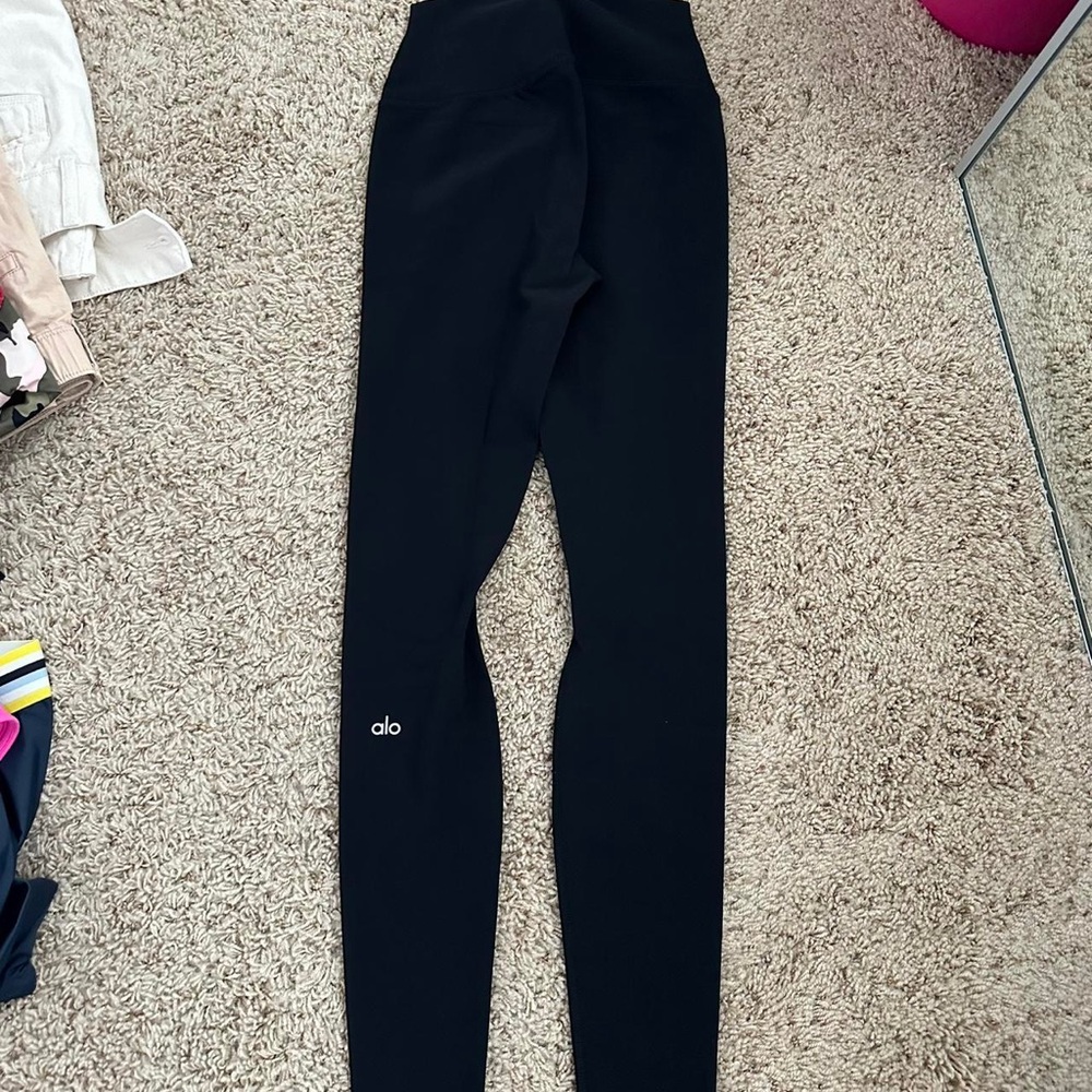 Alo Black Leggings size medium